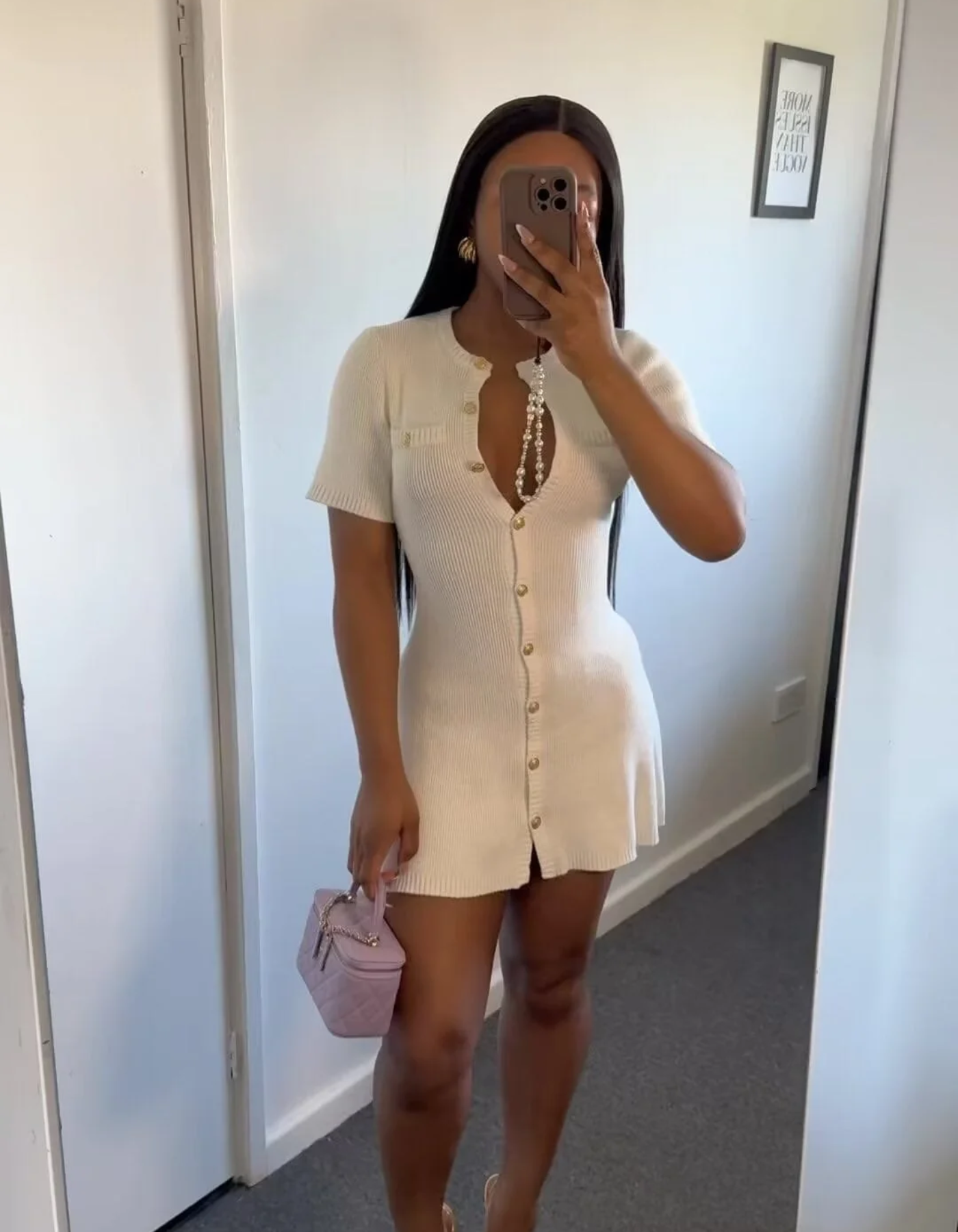 Clara – Chic button details – Knit dress