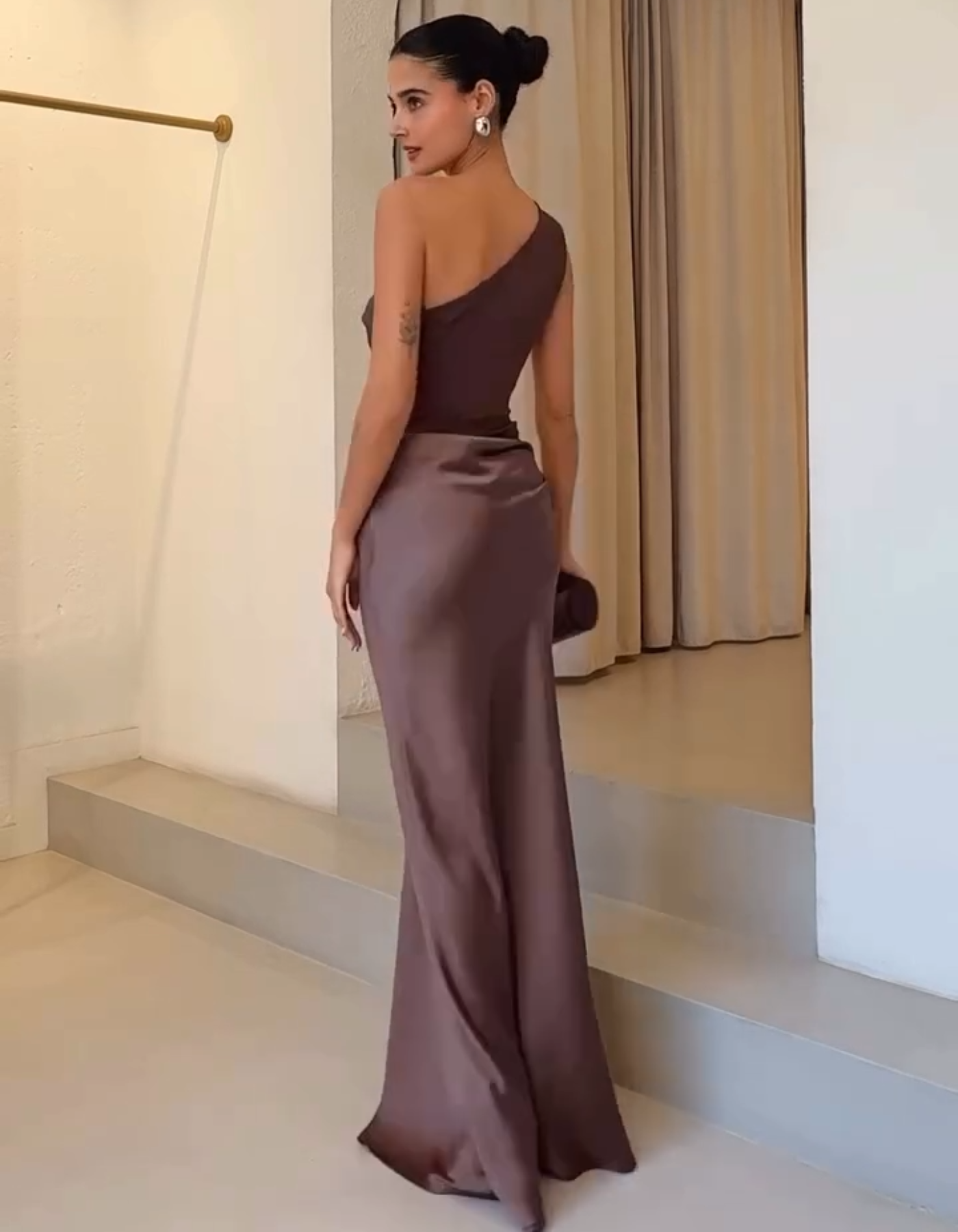 Amaretta – Sculpted drape – Satin evening gown-10174855872839-Ivory Ombre