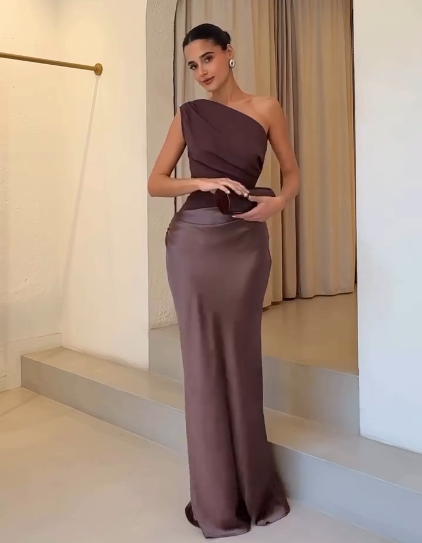 Amaretta – Sculpted drape – Satin evening gown-10174855872839-Ivory Ombre