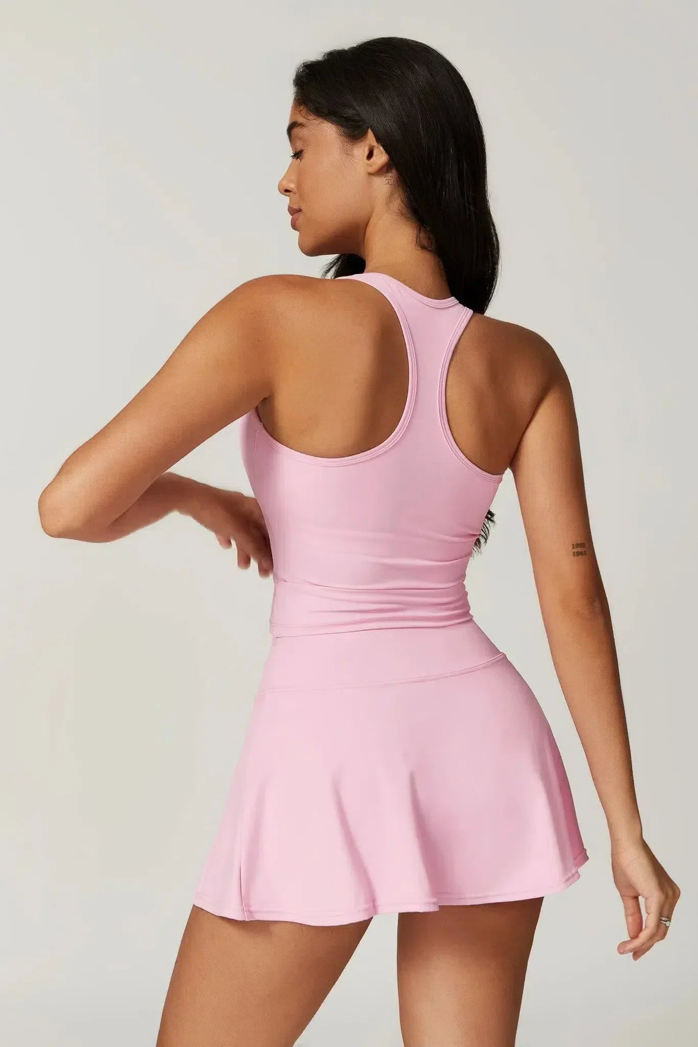 Annika – Square neckline – Sleeveless top-10174780309831-Ivory Ombre