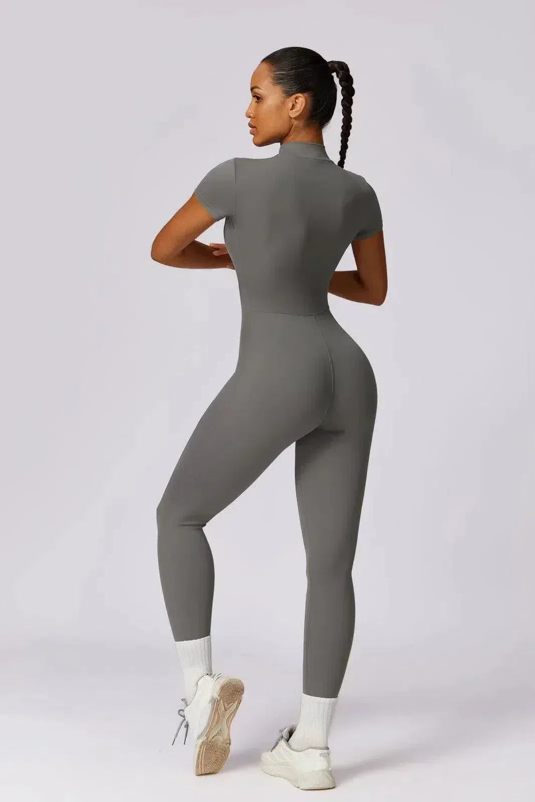 Chiarina – Sculpting fit – Timeless activewear jumpsuit-10174779818311-Ivory Ombre