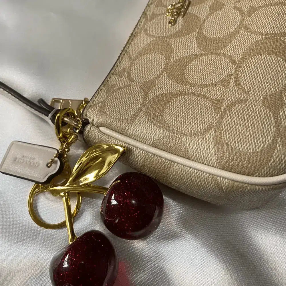 Hard Cherry – Bold design – Bag charm-10174667751751-Ivory Ombre