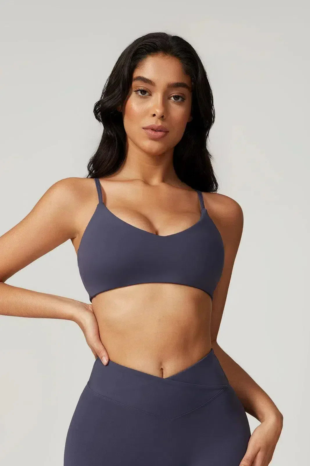 Idalia – V-waist design – Sports bra & shorts set-10174860362055-Ivory Ombre