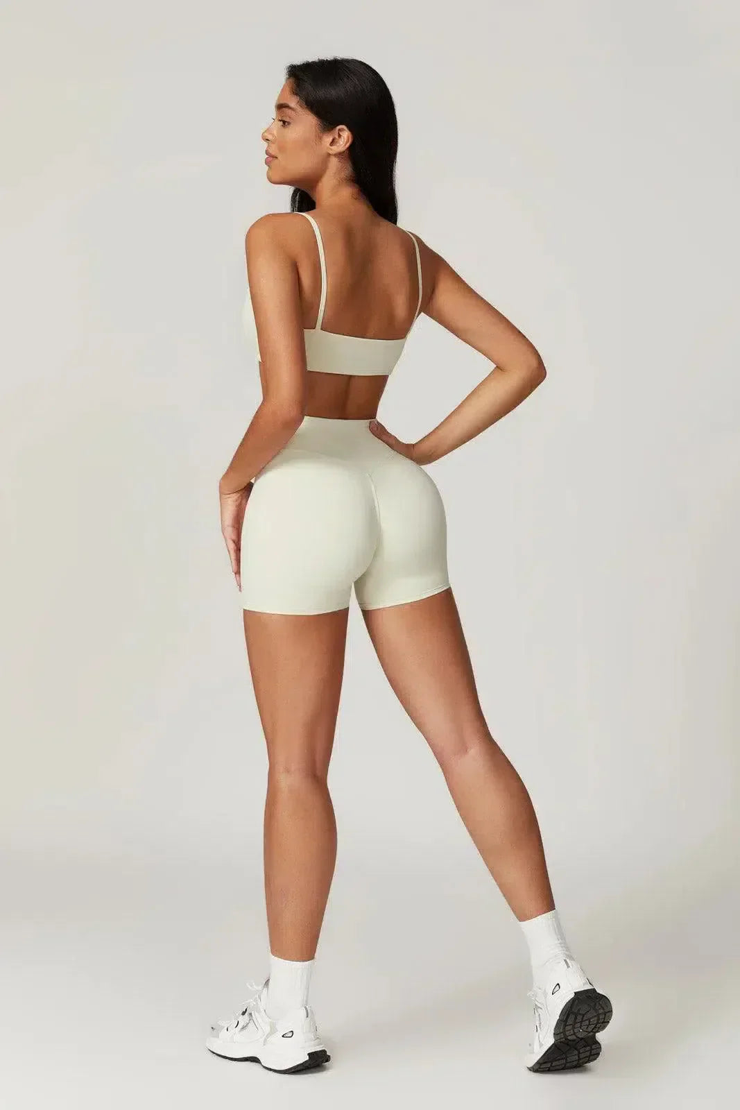 Idalia – V-waist design – Sports bra & shorts set-10174860362055-Ivory Ombre