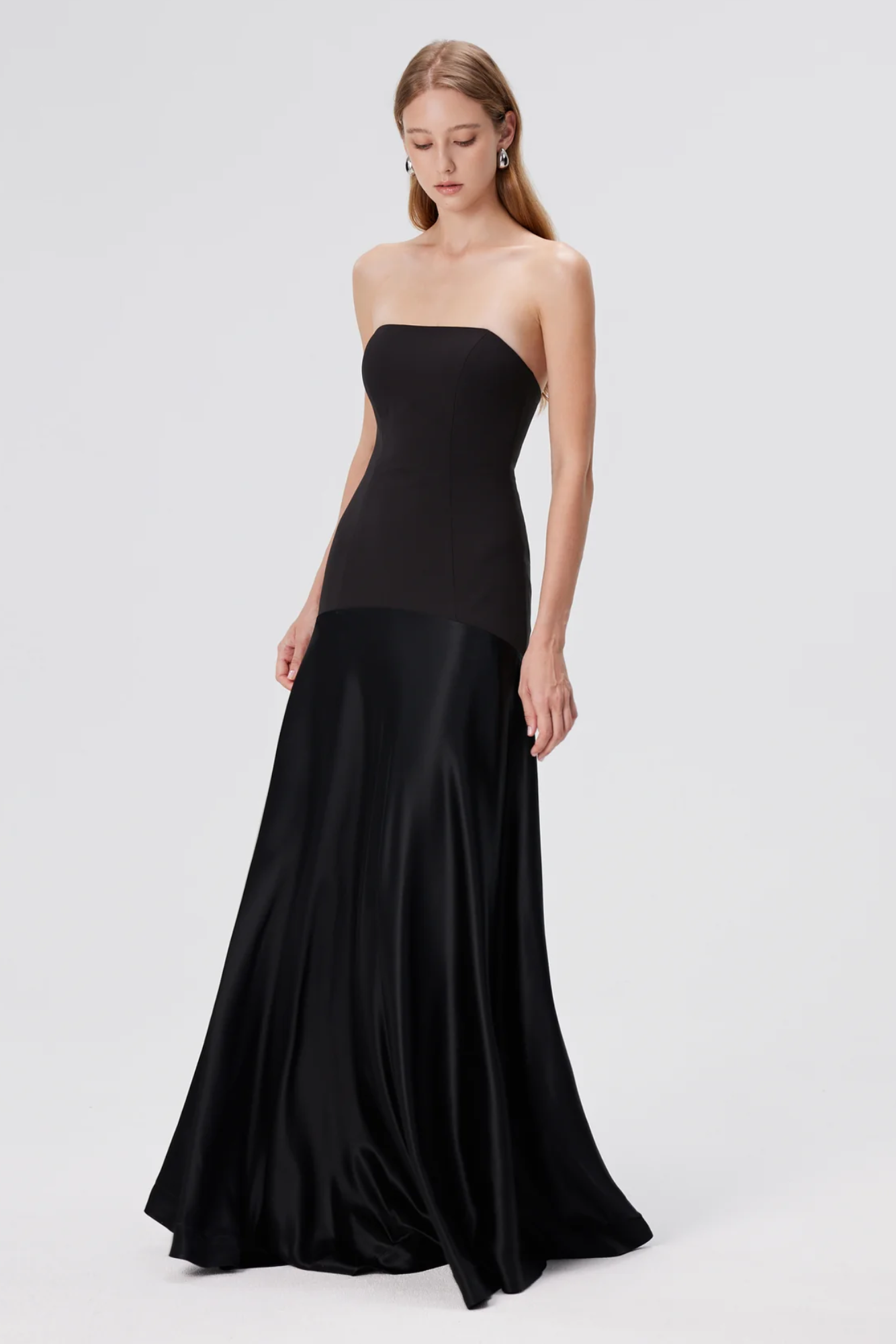 Isavelle – Sculpted fit – Strapless evening gown-10178271904071-Ivory Ombre