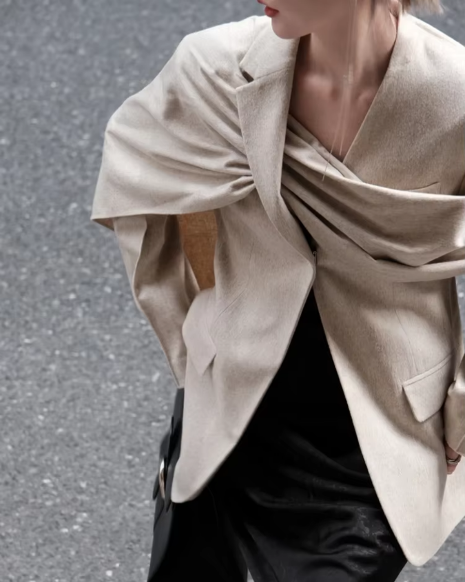 Iside – Asymmetrical collar – Scarf blazer-10174773297479-Ivory Ombre