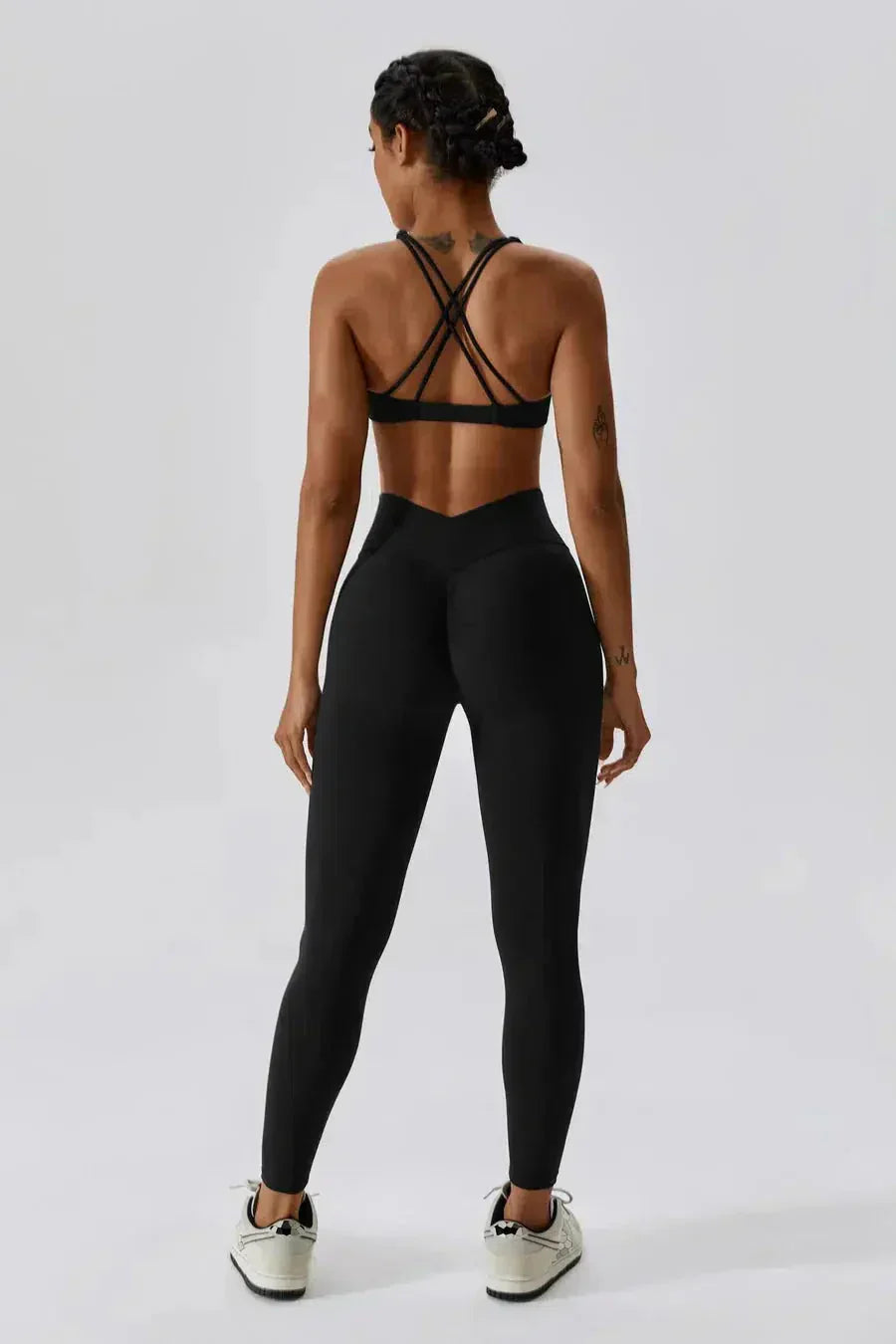 Lorelei – Crossback straps – Sculpting sports bra-10174781620551-Ivory Ombre