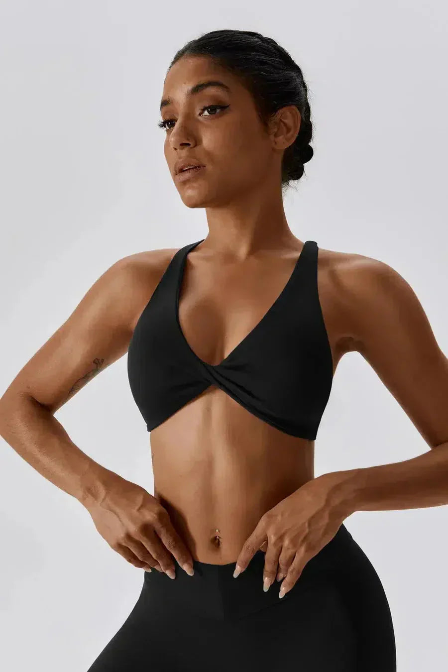 Lorelei – Crossback straps – Sculpting sports bra-10174781620551-Ivory Ombre