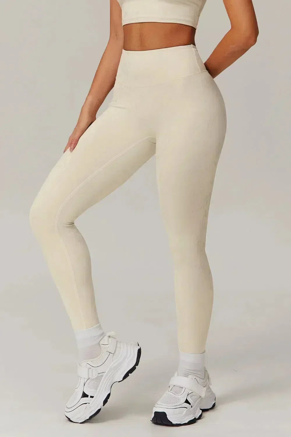 Manuela – Sculpting design – Seamless leggings-10174781849927-Ivory Ombre