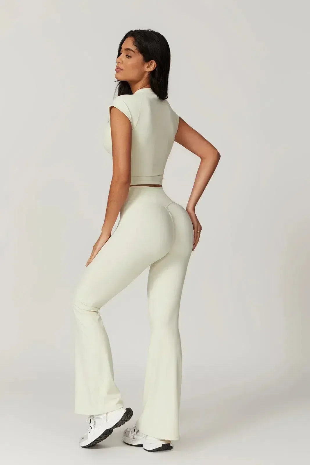 Mila – High-waisted fit – Gym-ready flared leggings-10174784438599-Ivory Ombre
