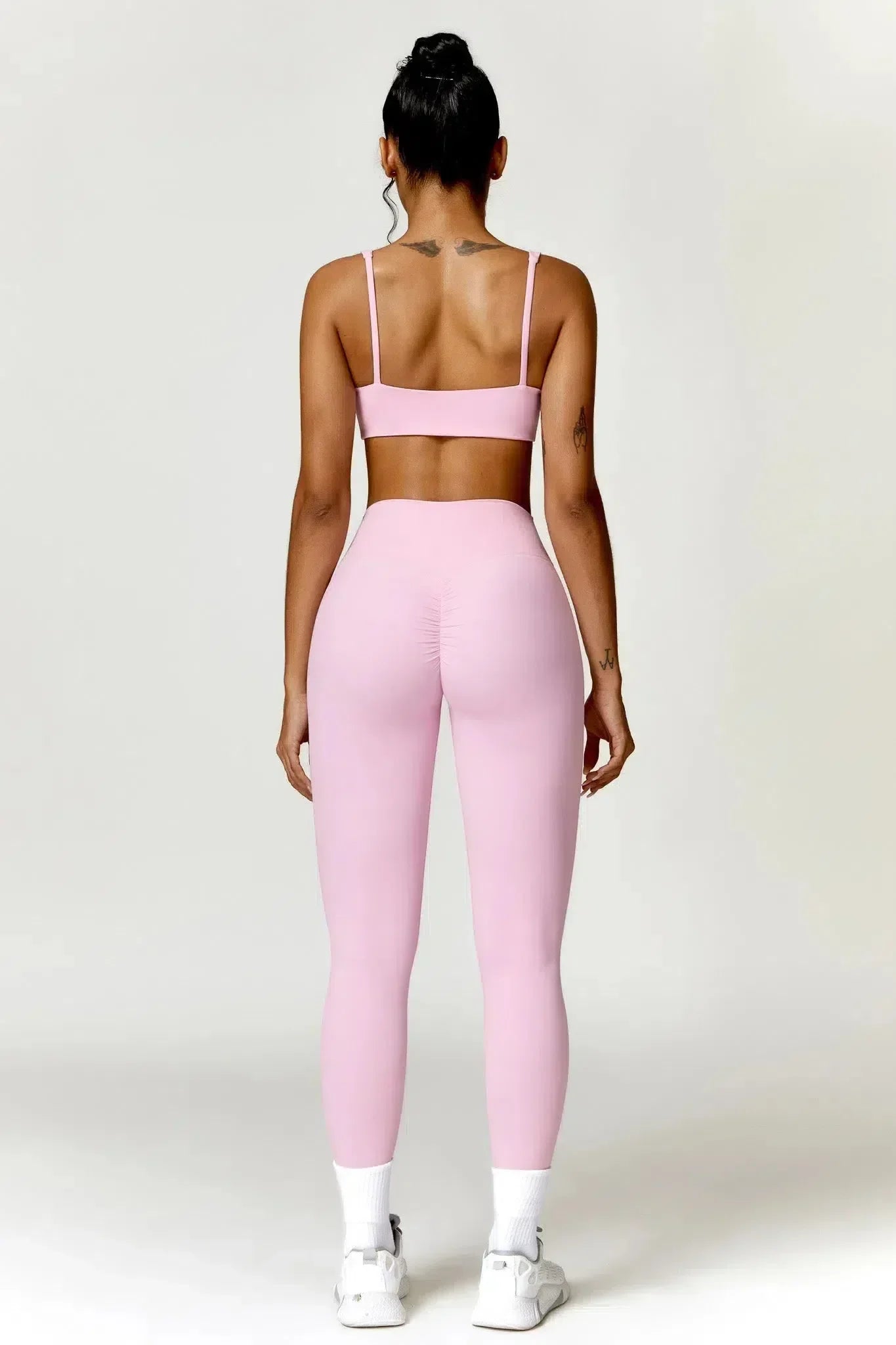 Prisca – Four-way stretch – Sculpting gym leggings-10174785487175-Ivory Ombre