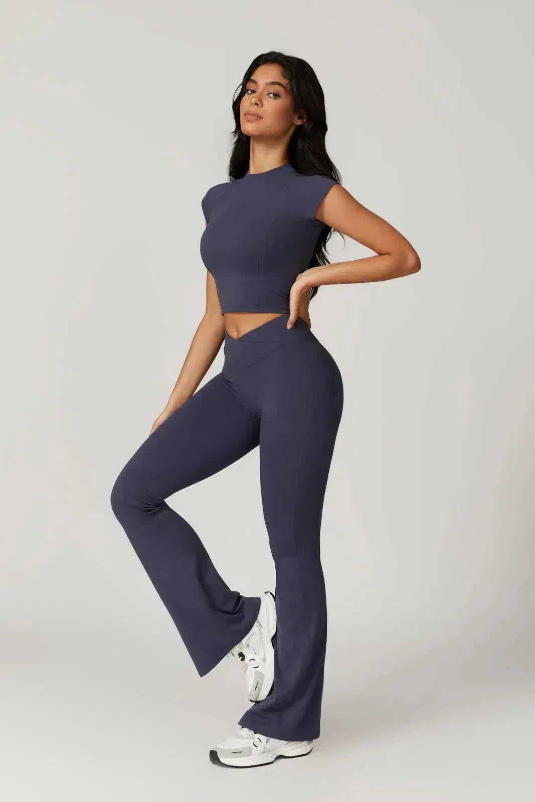 Regina – Cropped top – Top & leggings set-10174789091655-Ivory Ombre