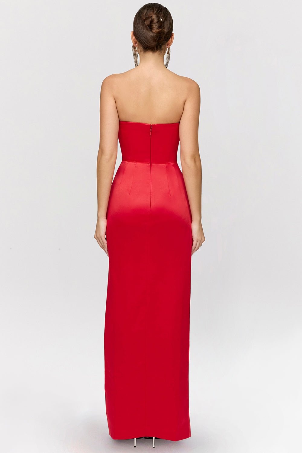 Straviana – Sleek satin drape – Strapless maxi dress
