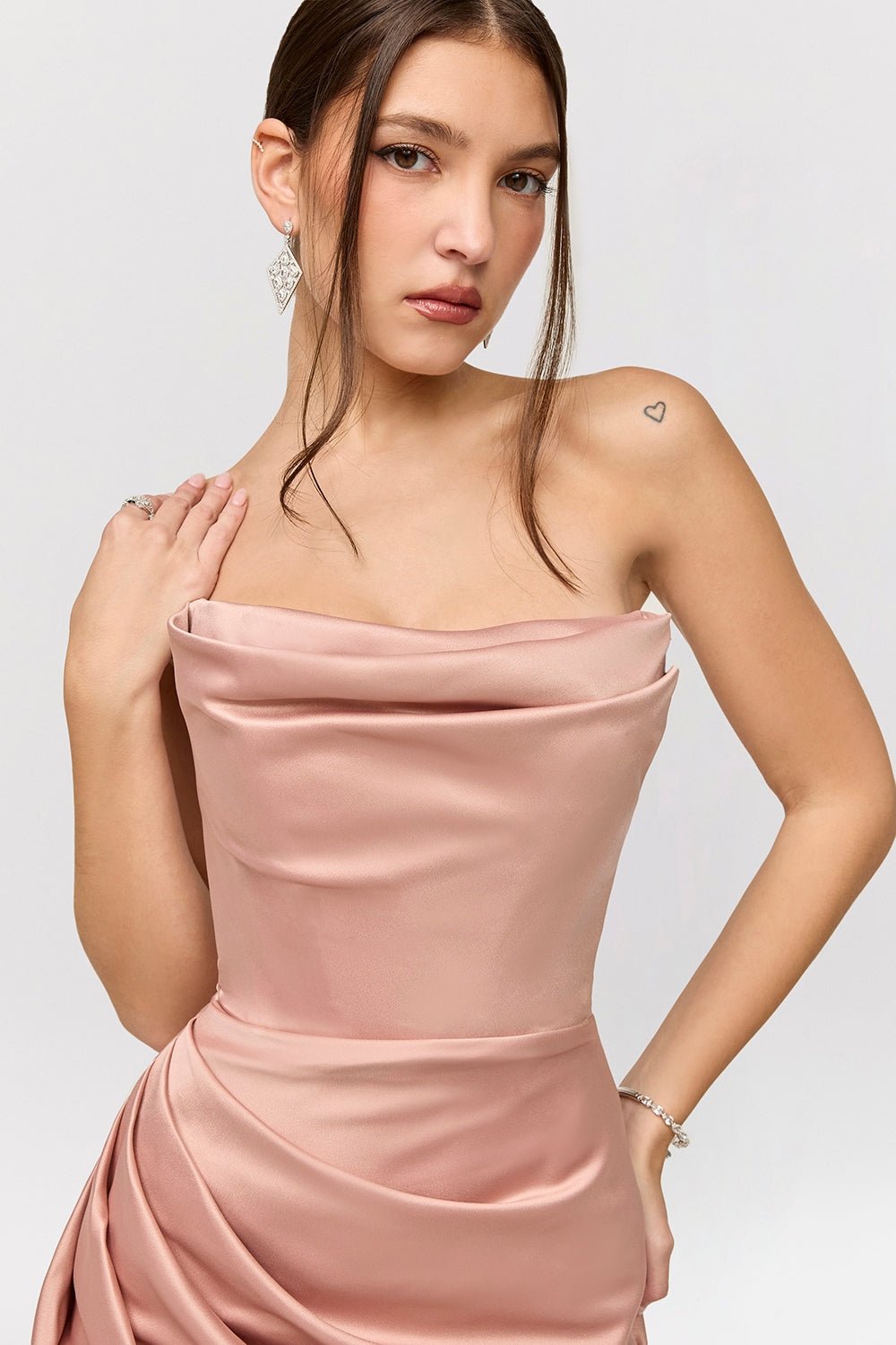 Straviana – Sleek satin drape – Strapless maxi dress